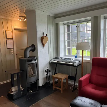 Apartment Skiidyll Med Utsikt Og Peis Beitostolen